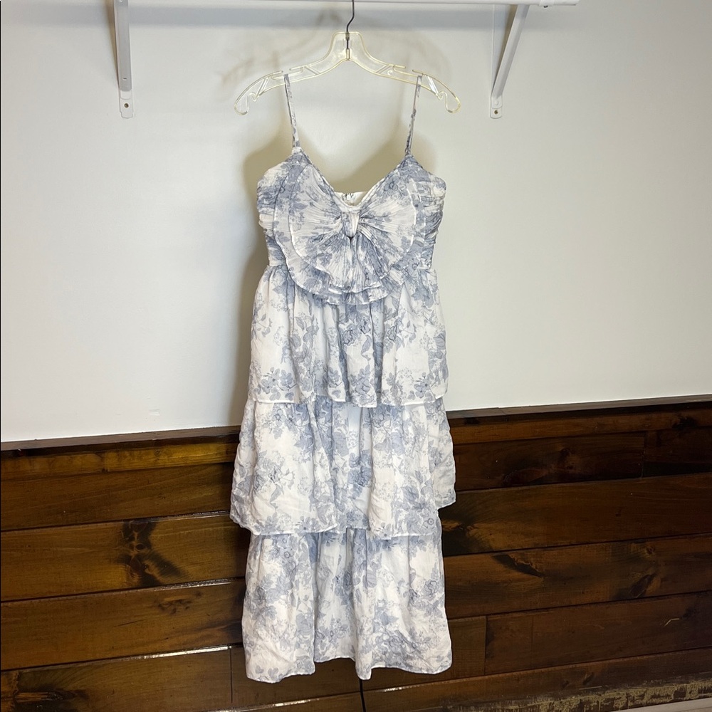 Sofie the Label‎ Blue and White Floral Tiered Midi Dress with Bow Detail- S